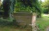 Het graf van John Whitmore Winslow en zijn grootmoeder Mary Winslow op begraafplaats Royal Leamington Spa Cemetry (Warwickshire, Engeland). beeld RD