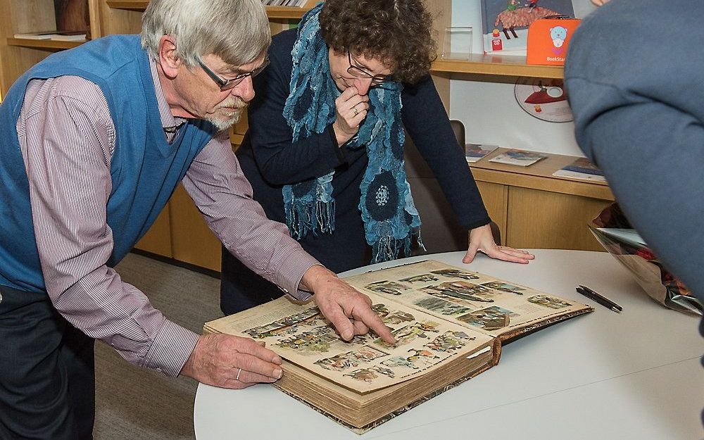 In 2016 schonken Aernout en Leny Borms-Koop hun collectie centsprenten aan de Koninklijke Bibliotheek in Den Haag. beeld KB