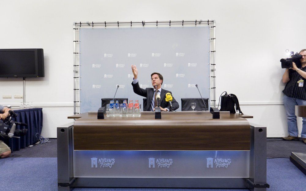 Rutte tijdens zijn persconferentie over het mislukken van paars-plus. Foto ANP