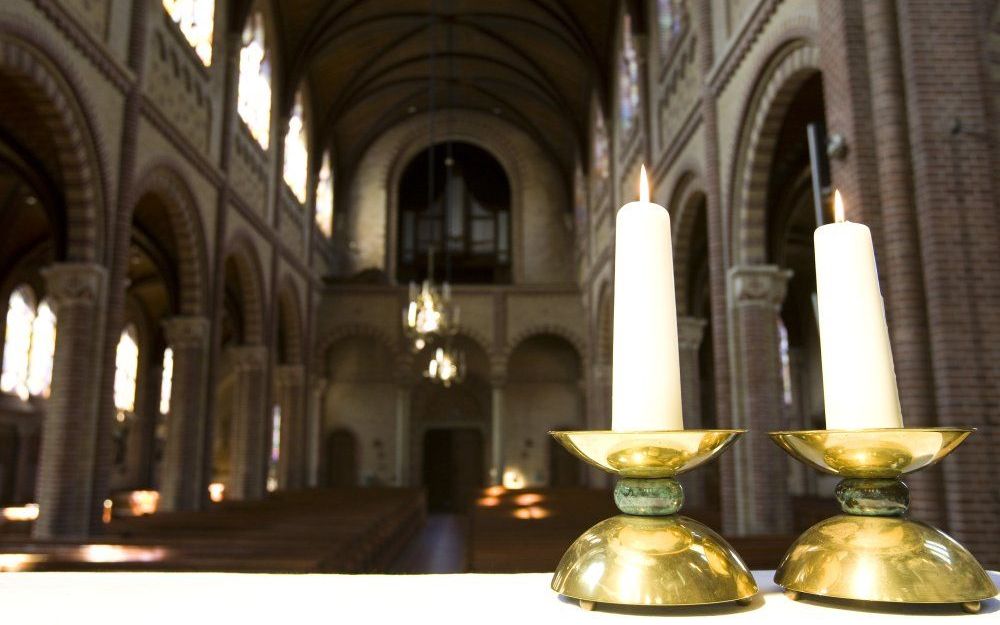 ODBAM - Interieur van de rooms-katholieke Sint Victorkerk in Obdam. Foto ANP