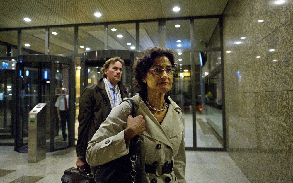 -Kamerleden Ad Koppejan en Kathleen Ferrier komen woensdagavond aan bij de CDA-fractiekamer. Foto ANP