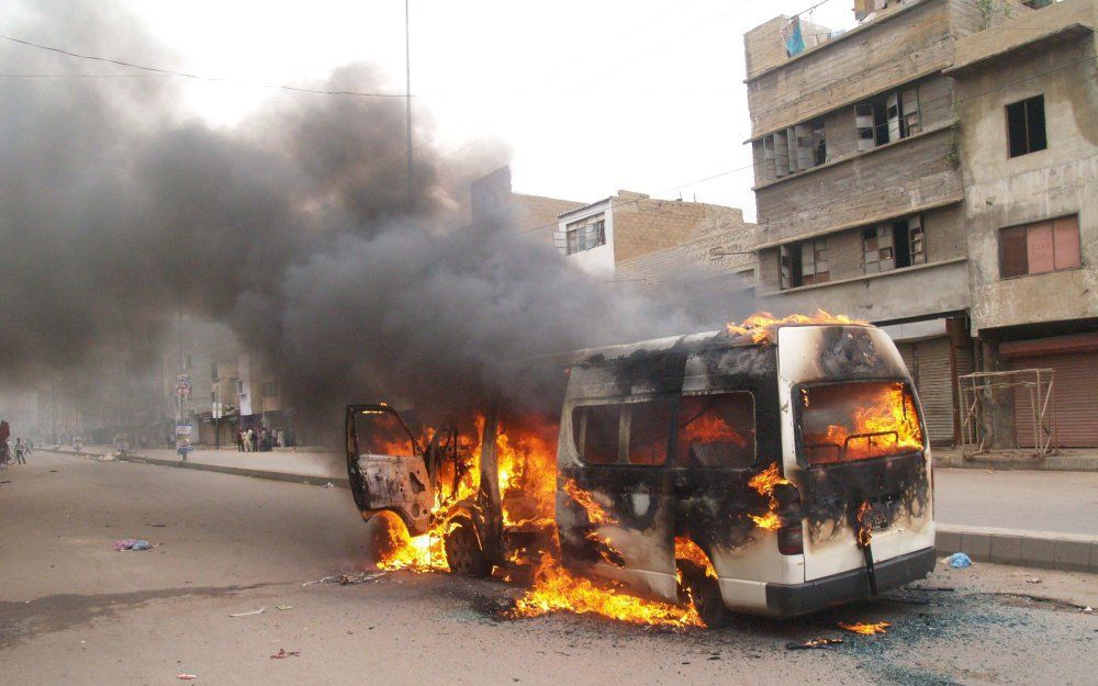 Onrusten in de stad Karachi in augustus dit jaar. Foto EPA