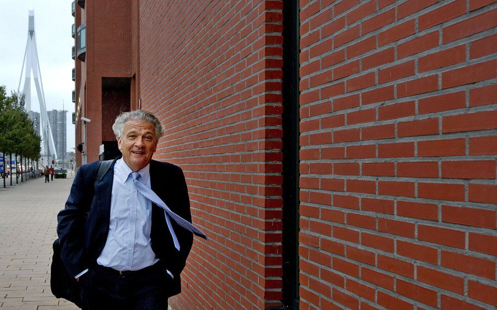 De rechtbank in Rotterdam heeft oud-directeur Willem Scholten van Havenbedrijf Rotterdam vrijdag veroordeeld tot twaalf maanden cel, waarvan vier maanden voorwaardelijk. Foto ANP