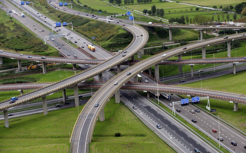 De politie haalt steeds meer gekloonde auto’s van de weg. Criminelen hebben dit jaar tot nu toe zeker 256 mensen opgelicht door ze een gekloond voertuig te verkopen.  Foto ANP