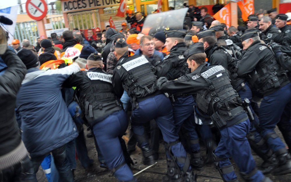 Protesten tegen het verhogen van de pensioenleeftijd in Frankrijk. Foto EPA