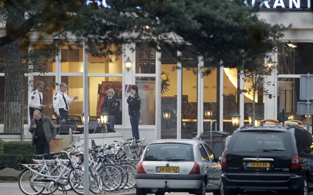 Onderzoek bij hotel De Witte Bergen. Foto ANP