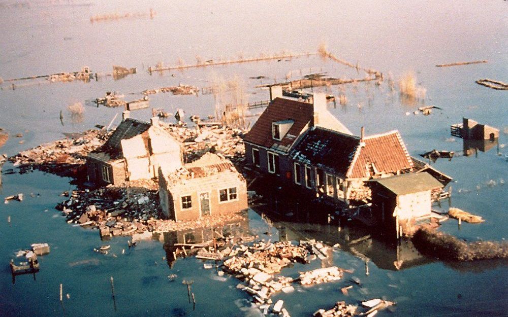 Wat er overbleef van het gehucht Capelle, tussen Zierikzee en Nieuwerkerk. Later bedachten planologen dat het gehucht niet meer opgebouwd mocht worden. Foto Watersnoodmuseum