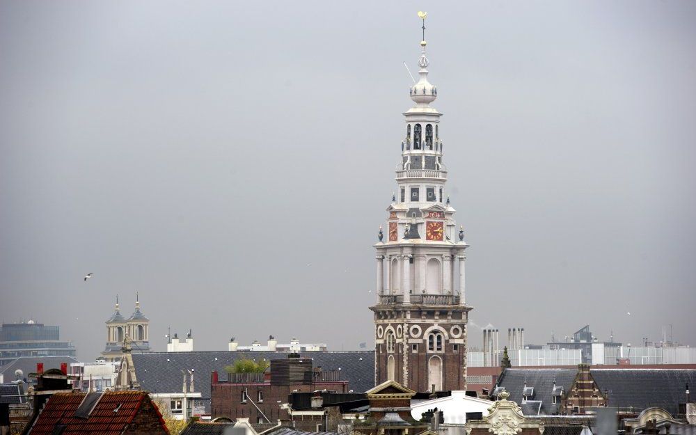 Honderden deelnemers van de Landelijke Diaconale Dag van de Protestantse Kerk in Nederland roepen het kabinet op af te zien van bezuinigingen die volgens hen de meest kwetsbare groepen in de samenleving treffen. Foto ANP