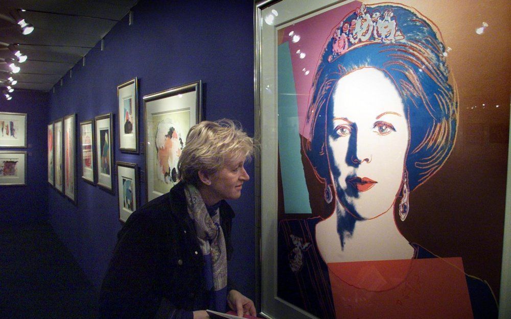 Zeefdruk van Koningin Beatrix uit 1985 gemaakt door Andy Warhol. Foto ANP