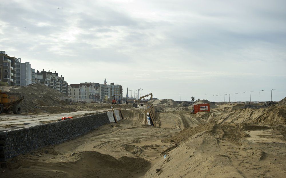 Verbreding strand Scheveningen. Foto ANP