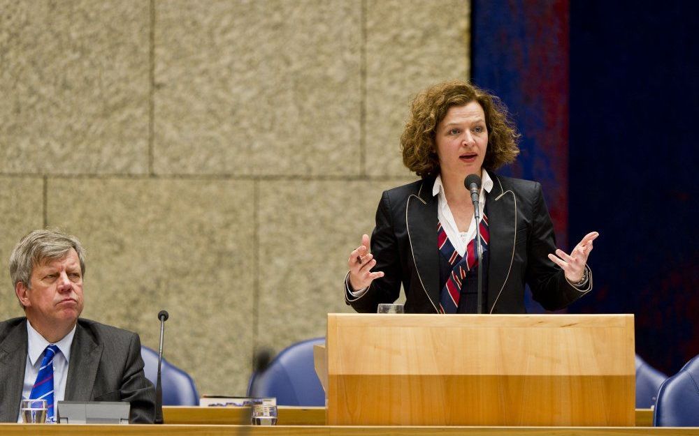 Schippers wil dat medijnen voo zeldzame ziekten makkelijker vergoed worden.  Foto ANP