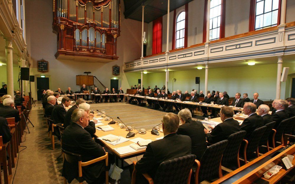 UTRECHT – In de Utrechtse Westerkerk werd donderdag de generale synode 2010 van de Gereformeerde Gemeenten afgesloten. Op 15 september vorig jaar hield ze haar eerste zittingsdag. Foto RD, Anton Dommerholt