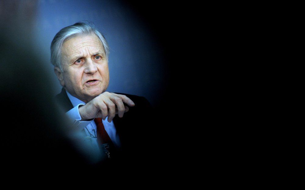 Waar ECB-topman Trichet onlangs nog verkondigde dat de inflatie de komende maanden weer zal zakken, lijken steeds minder experts, Wellink incluis, daarvan nog overtuigd. Foto ANP