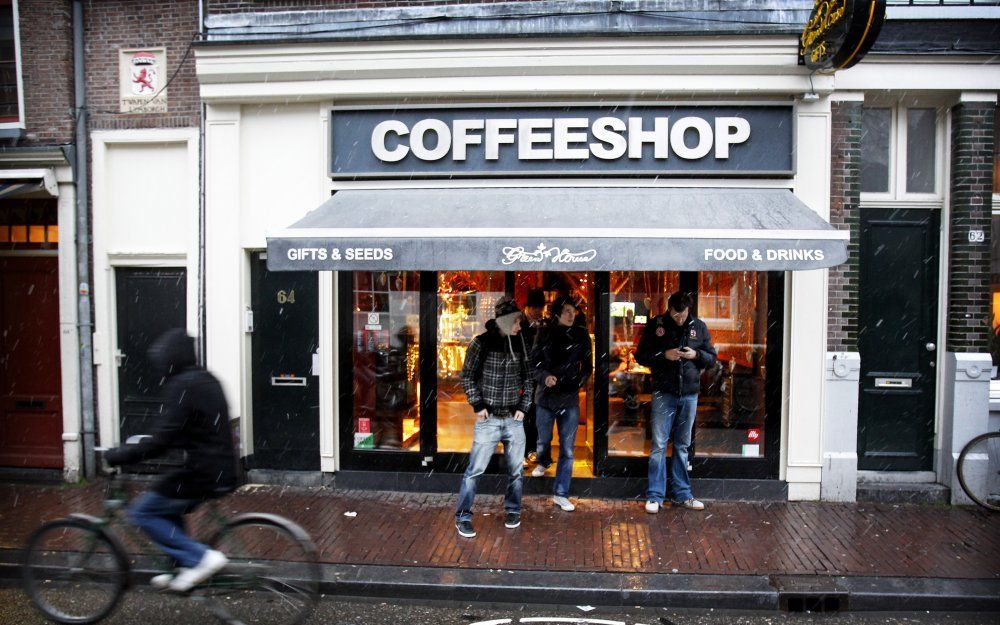 Maastricht laat het effect van de beperking van toegang tot coffeeshops voor alleen Nederlanders onderzoeken.  Foto ANP