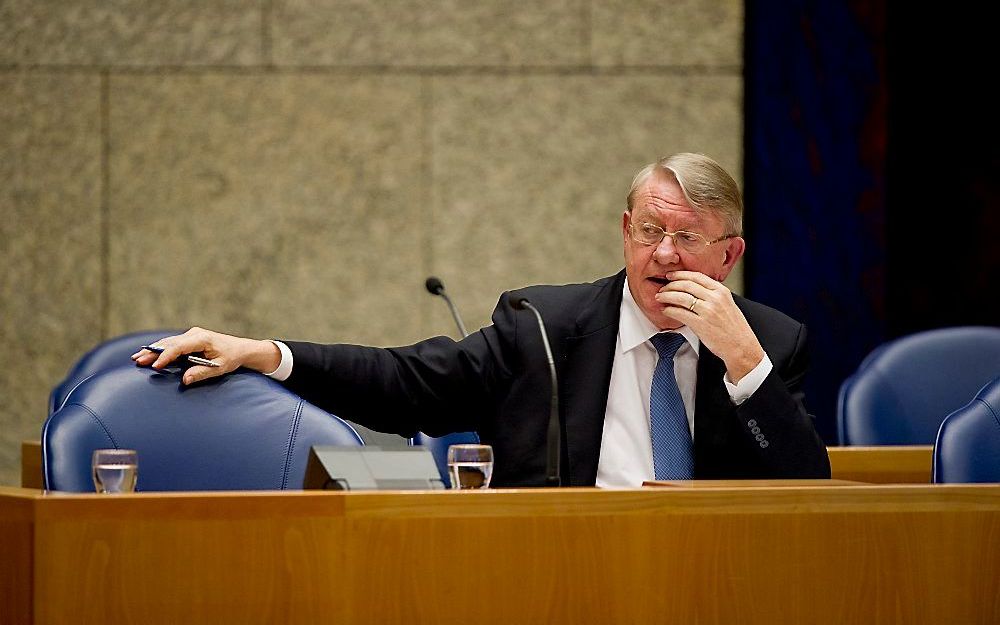 Minister Hillen van Defensie heeft verheugd gereageerd op de vrijlating van de drie militairen. Foto ANP