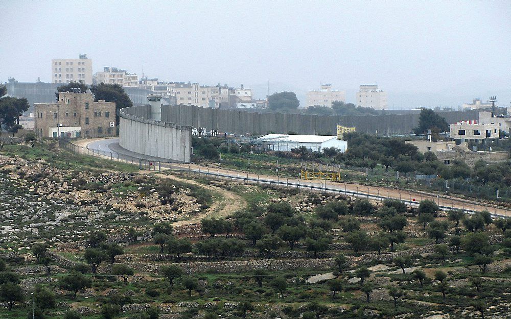 Afscheidingsmuur in Jeruzalem. Foto Alfred Muller