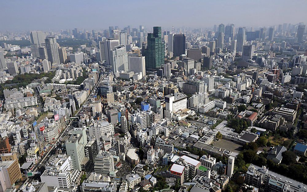 De skyline van Tokio, waar bijna 9 miljoen mensen wonen en werken. Welke gevolgen een zware aardbeving hier zou hebben is nauwelijks voor te stellen.   Foto EPA