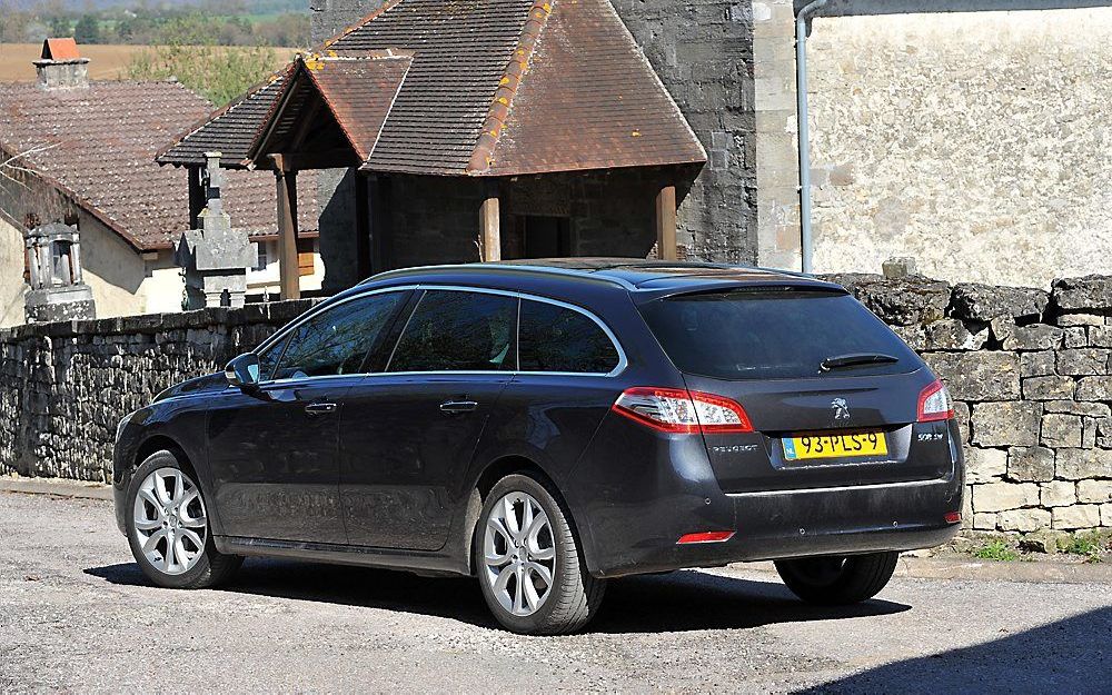 De Peugeot 508 SW. Foto Tony Vos