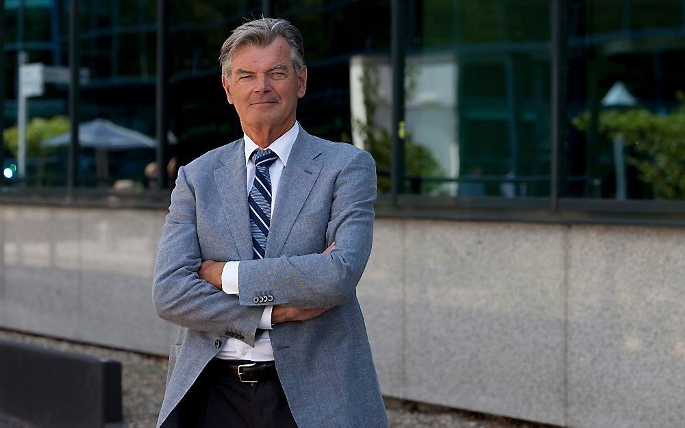 Oud-politicus Martin van Rooijen (CDA), voorzitter van de koepel van gepensioneerden NVOG, wil dat mensen zekerheid behouden over de hoogte van hun pensioen. Foto André Dorst