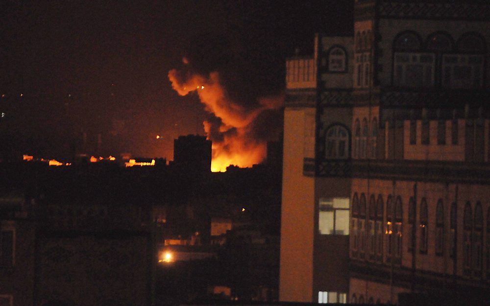 Onlusten vannacht in Sanaa. Foto EPA