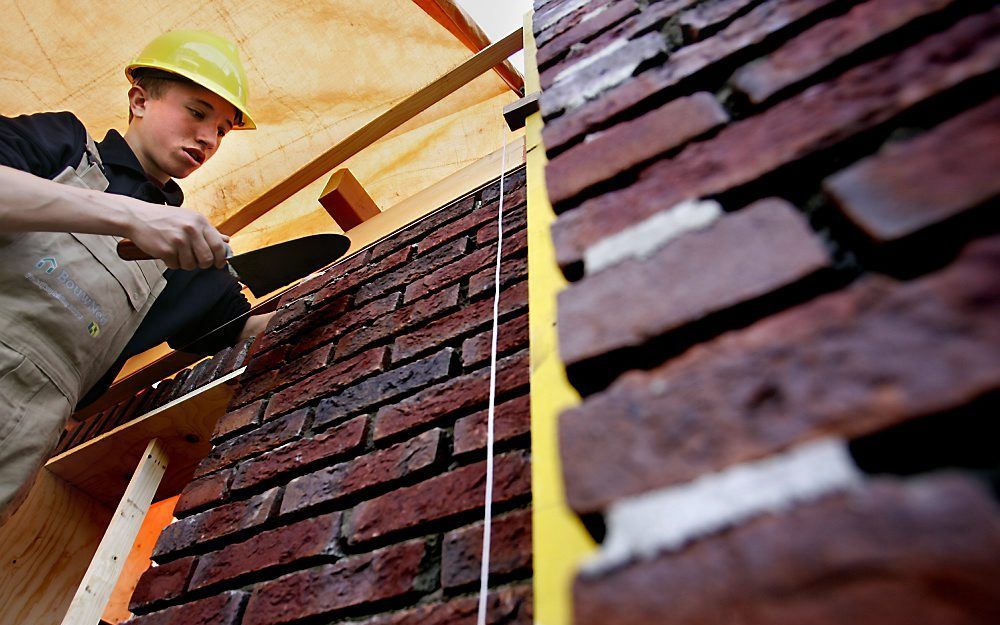 Het lage btw-tarief op arbeid bij verbouwing of renovatie van de woning blijft nog drie maanden langer gelden, tot 1 oktober. Foto ANP