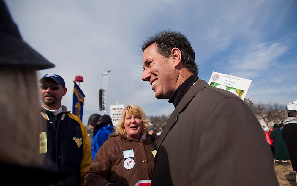 Santorum doet mee aan de presidentsverkiezingen van 2012.  Foto EPA