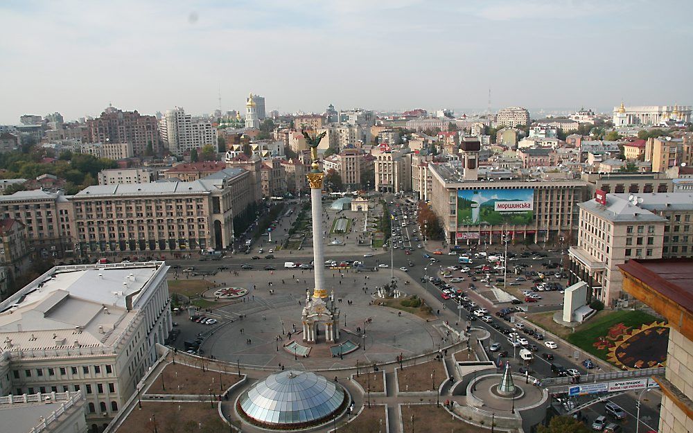 KIEV – Op het Vrijheidsplein midden in de Oekraïense hoofdstad Kiev verzamelden zich eind 2004 honderdduizenden demonstranten om te protesteren tegen de verkiezingsoverwinning van Janoekovitsj. De idealen van de Oranjerevolutie lijken echter grotendeels v