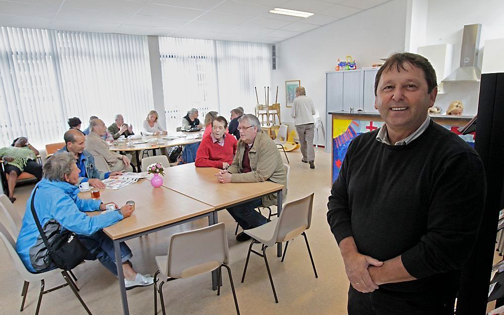 Het Open Huis is een jong initiatief van de christelijke gereformeerde kerk in Haarlem. „Schalkwijk is een wijk met veel ongeloof, geweld, overlast en vandalisme. Maar daar wilden we dus juist zijn.” Foto RD, Anton Dommerholt