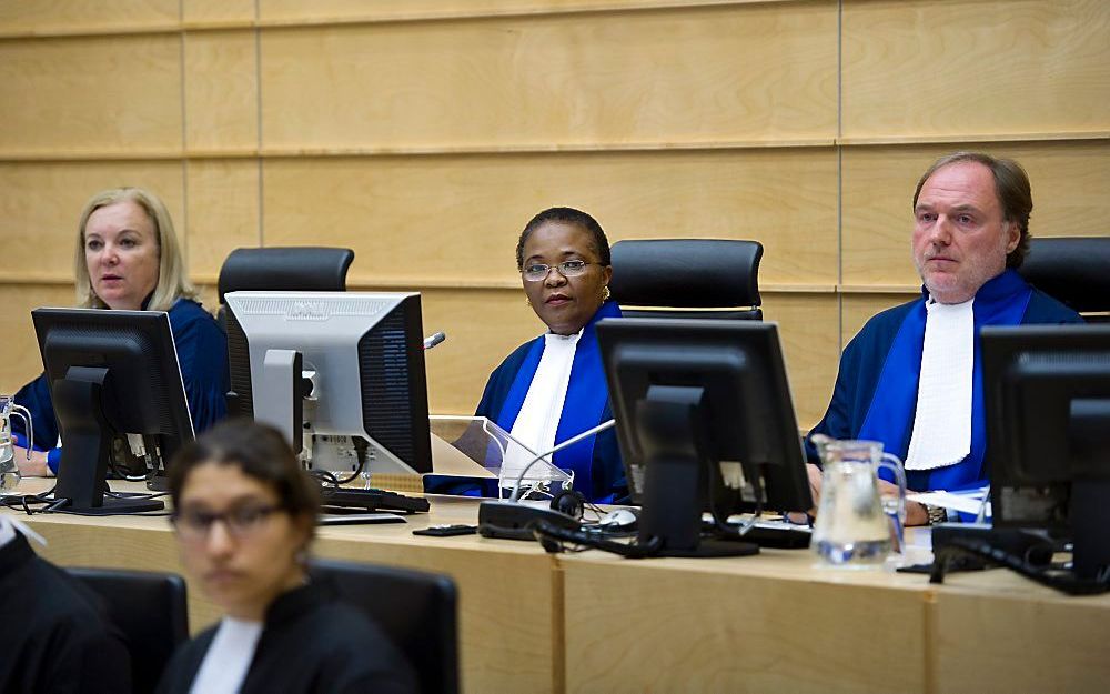 DEN HAAG - Rechters Sanji Mmasenono Monageng (M), Sylvia Steiner (L) en Cuno Tarfusser (R) van het Internationaal Strafhof (ICC). Foto ANP