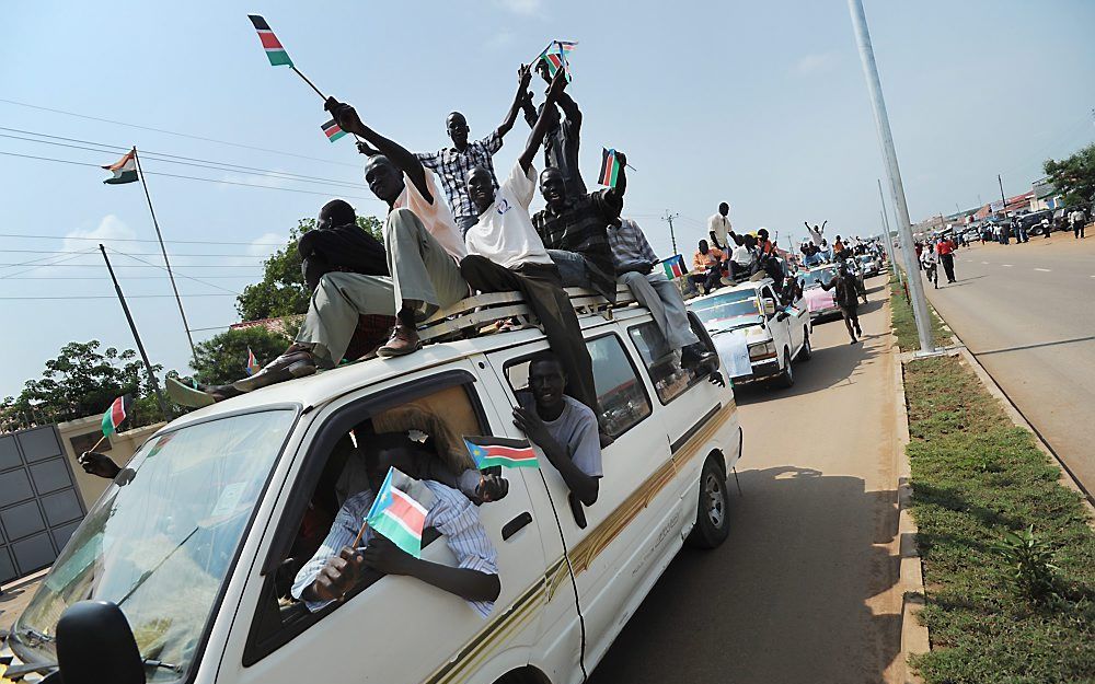 JUBA – Na een decennialange strijd en miljoenen doden, maakt de bevolking zich op voor een leven in een onafhankelijk Zuid-Sudan. Ondanks dit voor hen heuglijke feit zijn de problemen in het Afrikaanse land nog altijd immens. Foto EPA