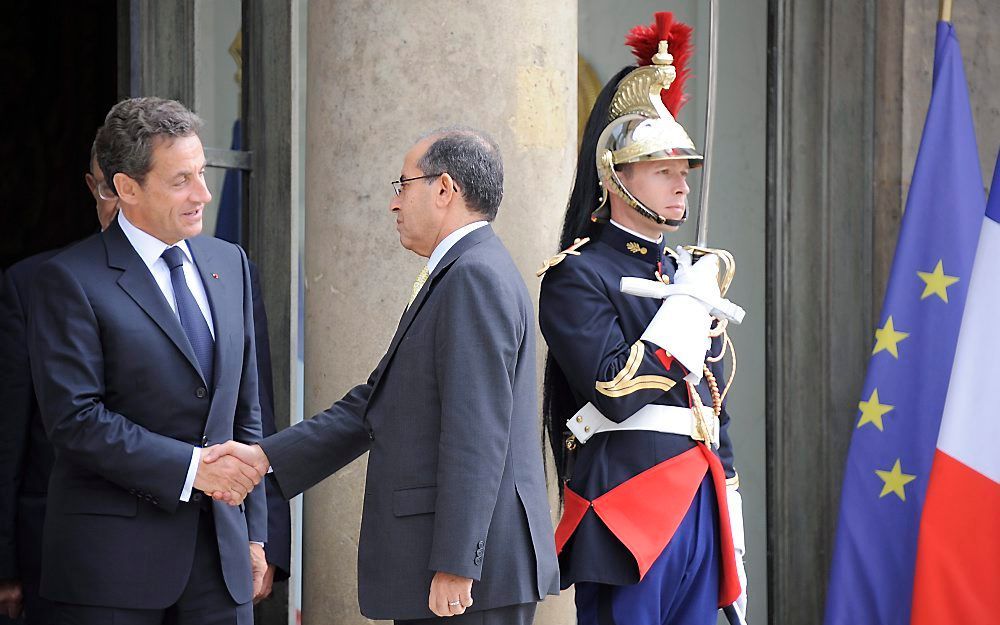 Jibril bij Sarkozy. Foto EPA