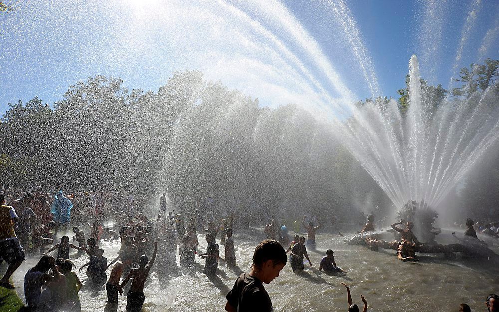 Het aantal boekingen voor lastminutereizen trekt flink aan. Vooral vakantiebestemmingen in Spanje, Griekenland en Turkije zijn populair. Foto EPA