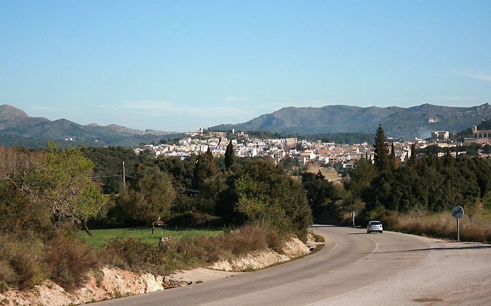 De Chuetas op het Spaanse eiland Mallorca mogen zich sinds vorige week officieel joden noemen. Foto: de stad Artà op Mallorca. Foto Wikimedia