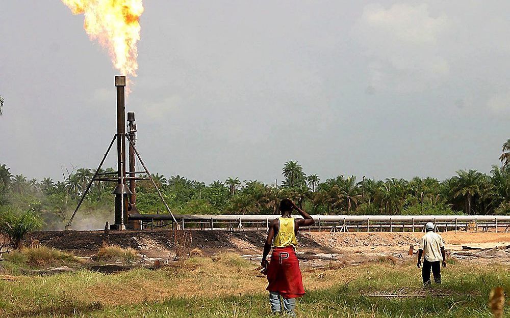 Ondanks alle kritiek op de aanwezigheid van Shell in Nigeria, weten de Nigerianen ook dat zij veel aan de oliemaatschappij te danken hebben. Foto EPA