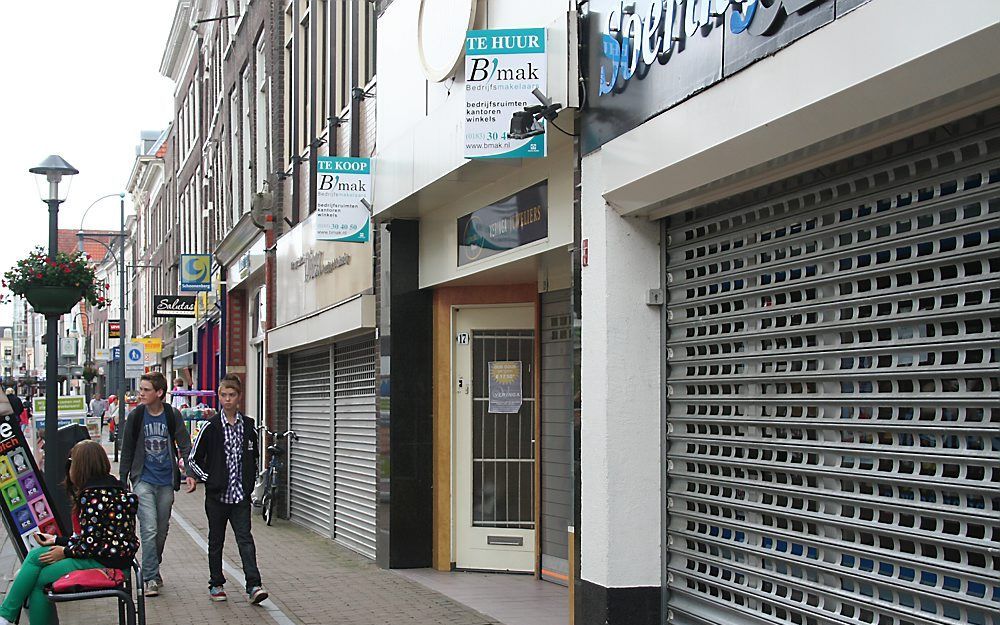 GORINCHEM – In de Zuid-Hollandse stad Gorinchem staan vooral in de Westwagenstraat en op de Langendijk winkels leeg. Foto André Bijl