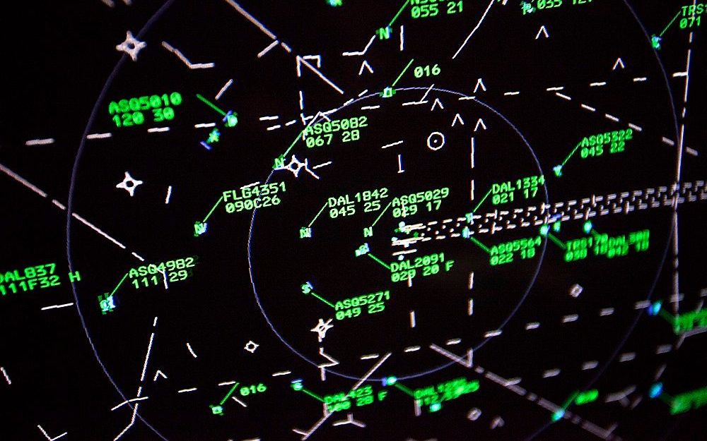 Radarscherm in de controlekamer van de luchtverkeersleiding. Foto EPA