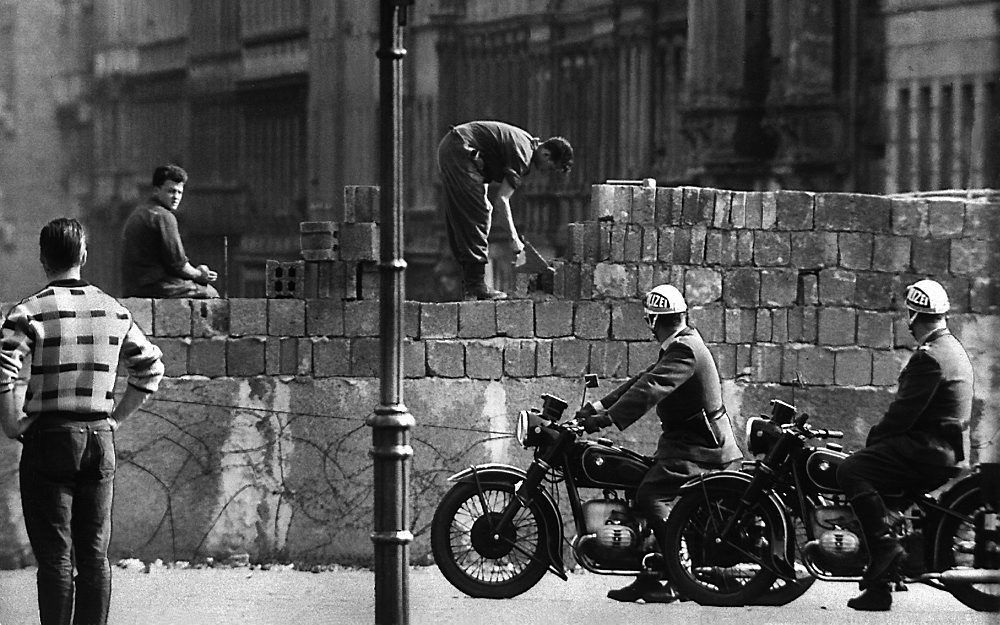 Duitsland herdenkt zaterdag de vijftigste verjaardag van de bouw van de Berlijnse Muur. Foto EPA