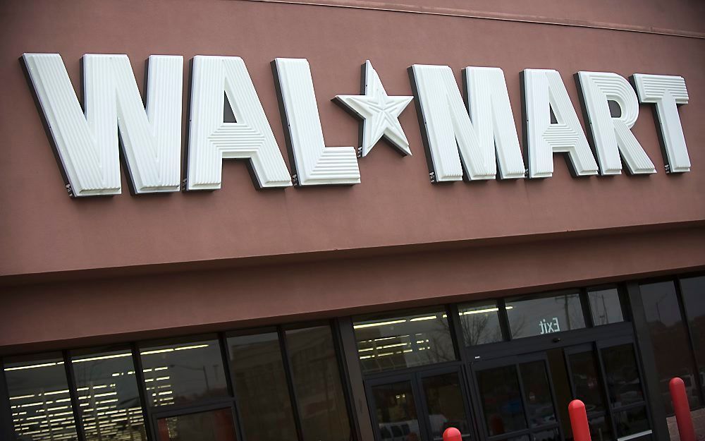 Amerikaanse supermarktketen Wal-Mart heeft in het tweede kwartaal zijn winst zien toenemen. Foto EPA