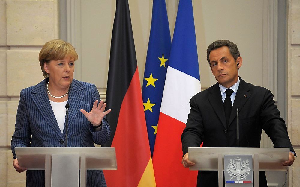 Bondskanselier Merkel en president Sarkozy willen een euroregering.  Foto EPA