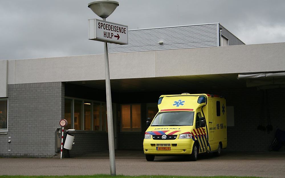 ZWIJNDRECHT – De afdeling spoedeisende hulp van het Albert Schweitzerziekenhuis op de locatie Zwijndrecht moet openblijven. Daarvoor pleit de SGP/ChristenUniefractie in Hendrik-Ido-Ambacht. Sluiting heeft grote gevolgen voor de omliggende plaatsen, stelt 