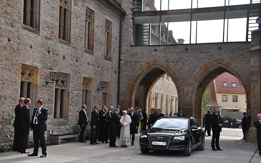 Aankomst van Paus Benedictus XVI bij het Augustijnerklooster. Foto RD