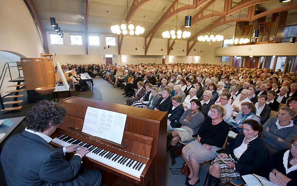 Muzikaal intermezzo tijdens de landelijke bondsdag van de Hersteld Hervormde Vrouwenbond in Lunteren. Foto Herman Stöver