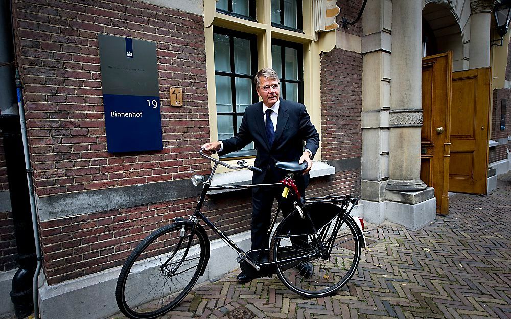 Minister Donner van Binnenlandse Zaken is de belangrijkste kandidaat voor het vicevoorzitterschap van de Raad van State. Maar tegen zijn benoeming leven ook bezwaren. Foto ANP