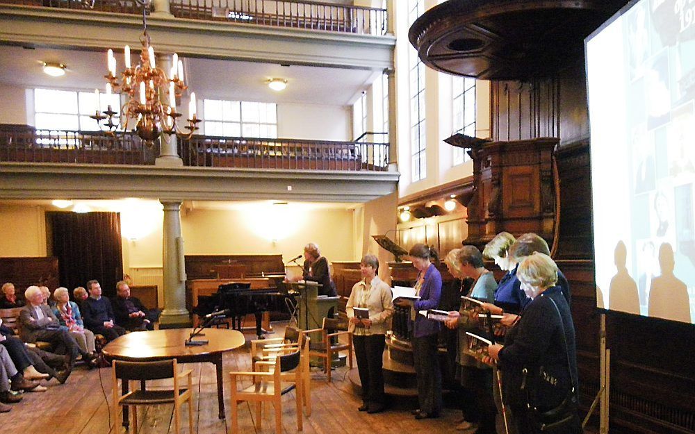 De bijeenkomst ter gelegenheid van 100 jaar vrouwelijke predikanten, zaterdag in de Singelkerk in Amsterdam. Foto RD