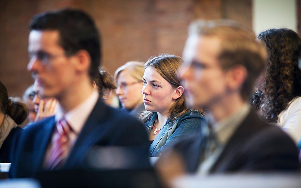 UTRECHT – Leden van de studentenvereniging Solidamentum luisterden zaterdag in Utrecht naar inleidingen over het jaarthema ”Het geloof”. Foto Hans Roggen