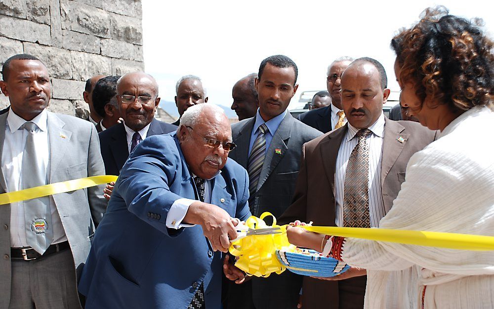 De Ethiopische president Girma Wolde Giorgis verricht de openingshandeling. Foto Woord en Daad