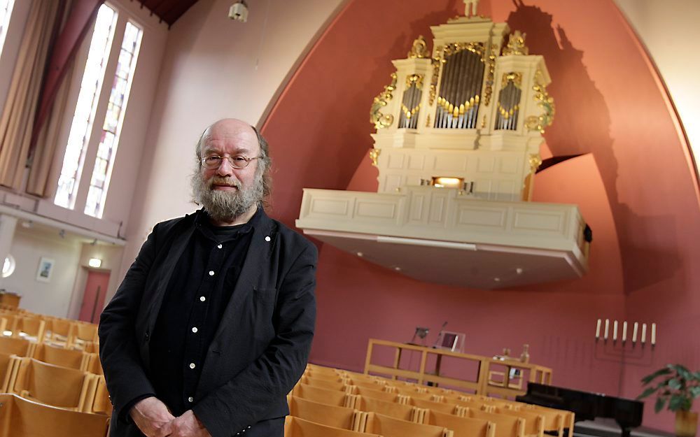 Peter van Dijk in de Tuindorpkerk in Utrecht. Foto RD, Anton Dommerholt