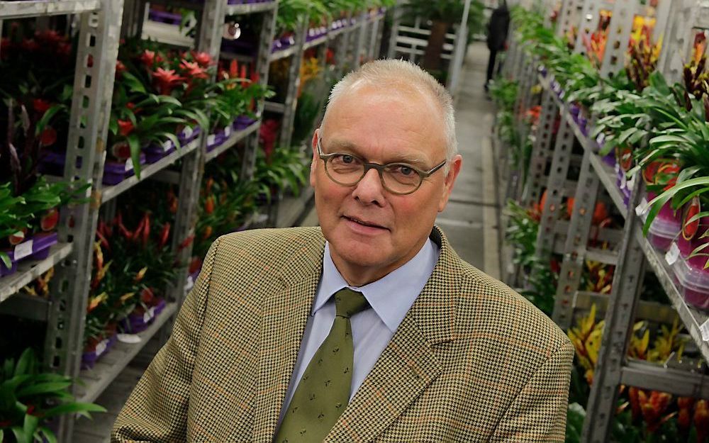 AALSMEER – Dick Vollmuller coördineert de tweewekelijkse gebedskring bij FloraHolland in Aalsmeer. Foto RD, Anton Dommerholt