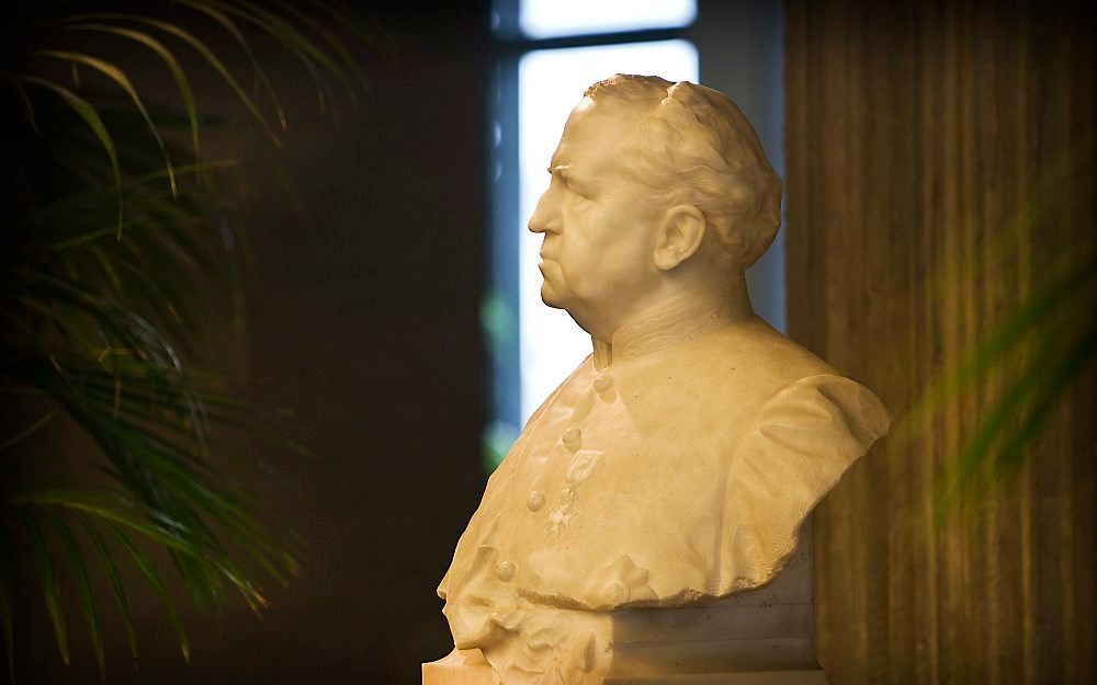 Borstbeeld van de theoloog, staatsman en oprichter van de VU Abraham Kuyper, de man van het gereformeerde ”landsideaal”. Foto RD, Henk Visscher