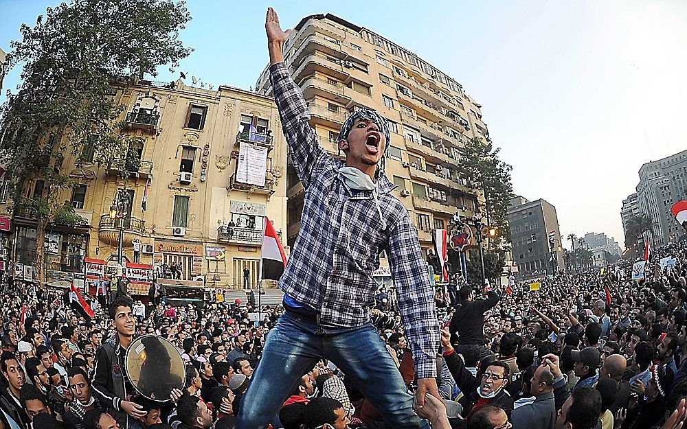 Demonstreren is vooral ook een zaak van emotie. In de Egyptische hoofdstad Caïro werd deze week volop stoom afgeblazen in de richting van de militaire interimregering. Foto EPA